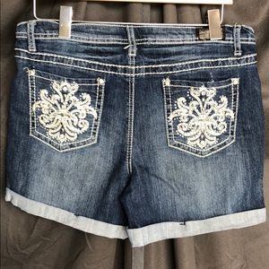 Women’s jean shorts rhinestone 8